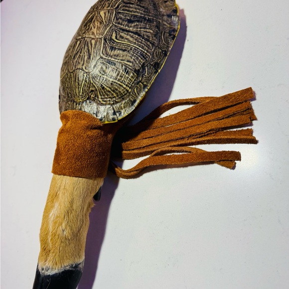 Hand made turtle rattle 12” with a rich sound - Picture 4 of 5